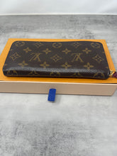 Load image into Gallery viewer, Louis Vuitton Clemence SKU6783