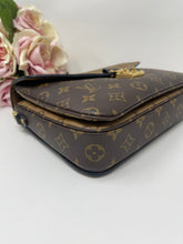 Load image into Gallery viewer, Pochette Metis SKU530M