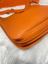 Load image into Gallery viewer, Hermes Evelyne PM III SKU6719
