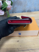 Load image into Gallery viewer, Koala Wallet SKU6867