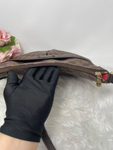Load image into Gallery viewer, Bloombury PM SKU6632