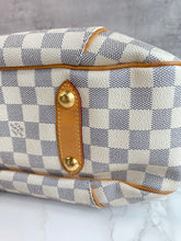 Load image into Gallery viewer, Galleria PM SKU6437