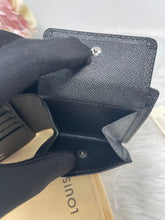 Load image into Gallery viewer, Mens Bifold Wallet SKU6368