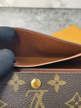 Load image into Gallery viewer, Tressor Wallet SKU6533