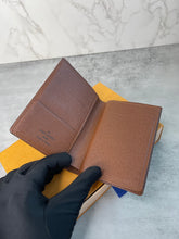 Load image into Gallery viewer, Bifold Wallet SKU6296