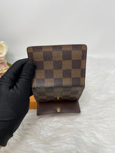 Load image into Gallery viewer, Ludlow Card Holder SKU6366