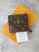 Load image into Gallery viewer, Elise Compact SKU6488
