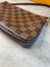 Load image into Gallery viewer, Pochette Trouse DE SKU6493