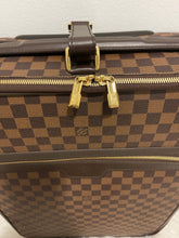 Load image into Gallery viewer, Business Pegase 55 DE SKU6423