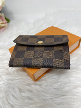 Load image into Gallery viewer, Ludlow Card Holder SKU6366