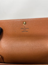 Load image into Gallery viewer, Sarah Wallet SKU6404