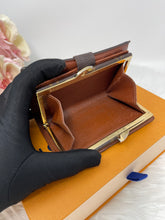 Load image into Gallery viewer, Kisslock Wallet SKU6405