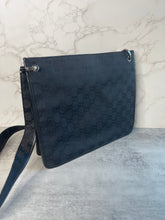 Load image into Gallery viewer, Gucci Crossbody SKU6552