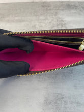 Load image into Gallery viewer, Clemence Fuchsia SKU6468