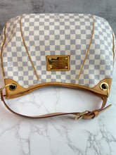 Load image into Gallery viewer, Galleria PM SKU6437