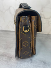 Load image into Gallery viewer, Pochette Metis Reverse SKU6508