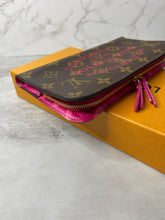 Load image into Gallery viewer, Insolite Limited Edition Wallet SKU6481