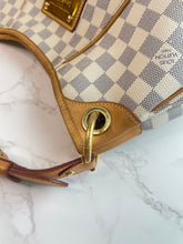 Load image into Gallery viewer, Galleria PM SKU6437