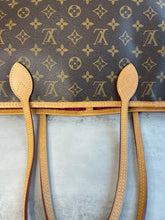 Load image into Gallery viewer, Neverfull MM Pivione SKU6528A