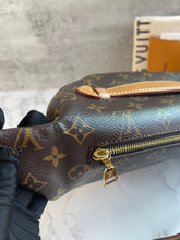 Load image into Gallery viewer, Bumbag Monogram SKU6521