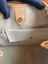 Load image into Gallery viewer, Galleria PM SKU6437