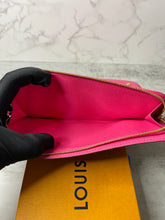 Load image into Gallery viewer, Insolite Wallet SKU6484