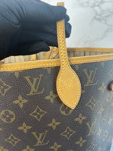 Load image into Gallery viewer, Neverfull MM SKU6526