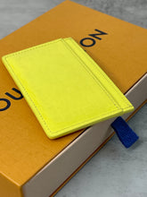 Load image into Gallery viewer, Card Holder SKU6297