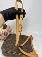 Load image into Gallery viewer, Odeon PM SKU6406