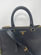 Load image into Gallery viewer, Prada Saffiano 2way SKU6048