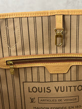 Load image into Gallery viewer, Neverfull MM Beige SKU6460