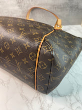 Load image into Gallery viewer, Totally MM Monogram SKU6436