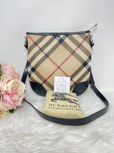 Load image into Gallery viewer, Burberry Nova SKU6417