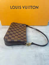 Load image into Gallery viewer, Pochette Trouse DE SKU6493