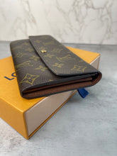 Load image into Gallery viewer, Sarah Wallet SKU6532