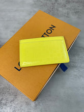 Load image into Gallery viewer, Card Holder SKU6297