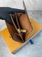 Load image into Gallery viewer, Tressor Wallet SKU6533