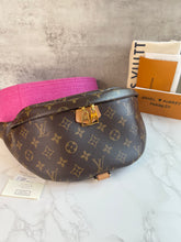 Load image into Gallery viewer, Bumbag Monogram SKU6521