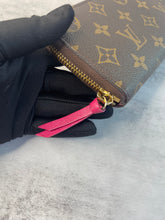 Load image into Gallery viewer, Clemence Fuchsia SKU6468