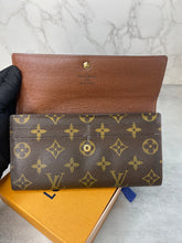 Load image into Gallery viewer, Sarah Wallet SKU6532