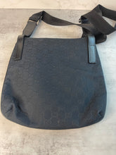 Load image into Gallery viewer, Gucci Crossbody SKU6413