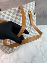 Load image into Gallery viewer, Totally MM Azur SKU6435