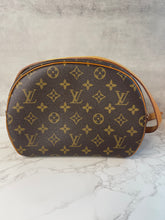 Load image into Gallery viewer, Blois Crossbody SKU6501