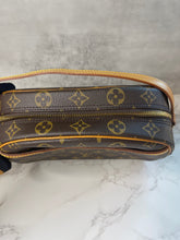 Load image into Gallery viewer, Blois Crossbody SKU6501