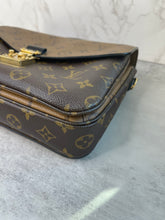 Load image into Gallery viewer, Pochette Metis Reverse SKU6508