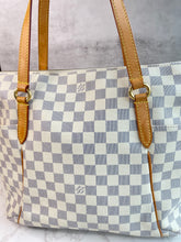 Load image into Gallery viewer, Totally MM Azur SKU6435