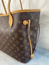 Load image into Gallery viewer, Neverfull MM SKU6527