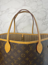 Load image into Gallery viewer, Neverfull MM SKU6526