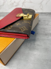 Load image into Gallery viewer, Pallas Red Wallet SKU6469