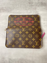 Load image into Gallery viewer, Insolite Limited Edition Wallet SKU6481
